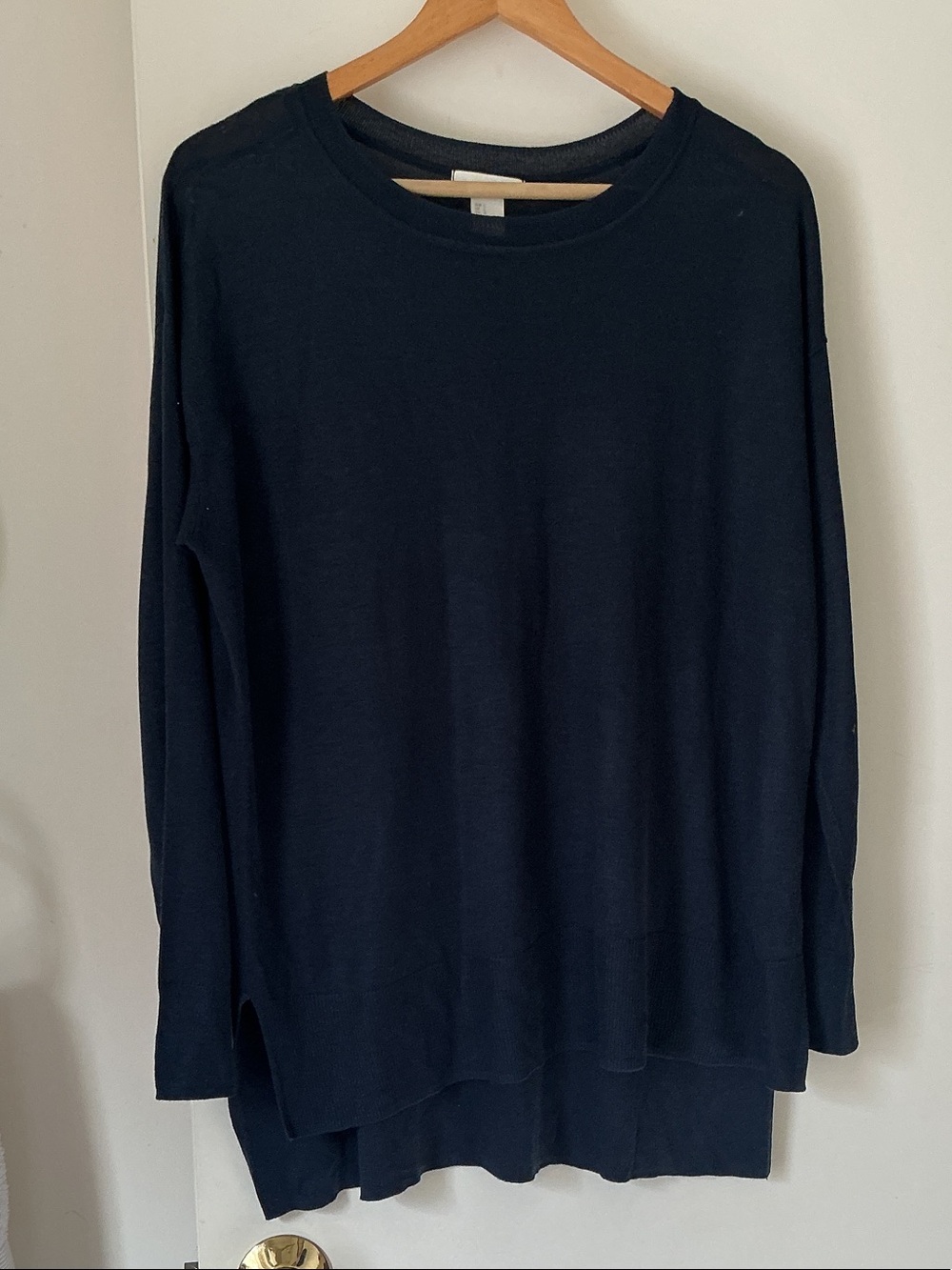 H&M Lightweight Blue Long -Sleeve Women's Top